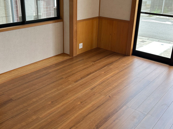 和室を洋室に変更することでリビングが広く見えるようになりました！