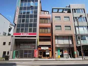 石川県金沢市南町 大樋焼窯元ビル様の外壁塗装リフォーム事例写真